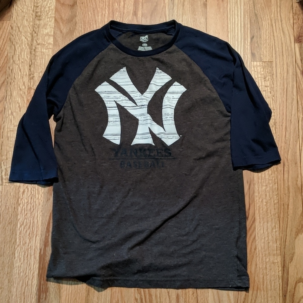 Yankees baseball 3/4 sleeve top